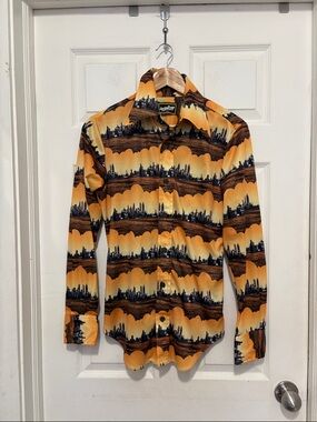 Vintage Sunset Skyline Print Long-Sleeve Shirt